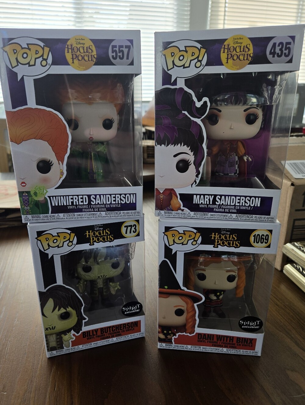 NIB Disney's Hocus Pocus Funko Pop lot Of 4 Action Figures W/ Spirit Exclusives